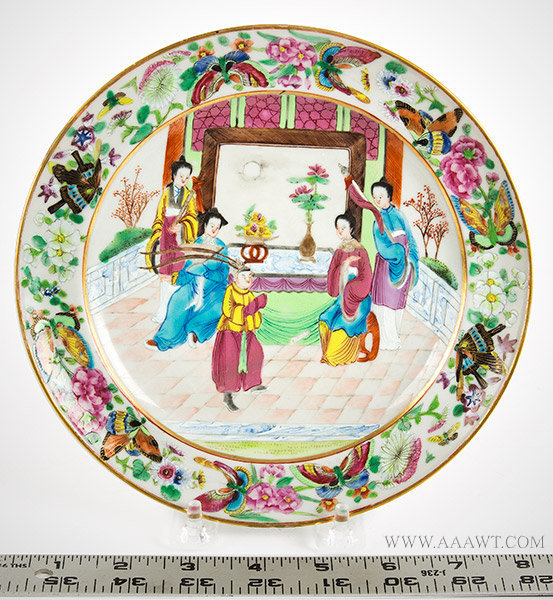Porcelain, Chinese Export Armorial Dish, Plate, Arms of Colvil, Colville
Scotland, Circa 1800 to 1825, scale view